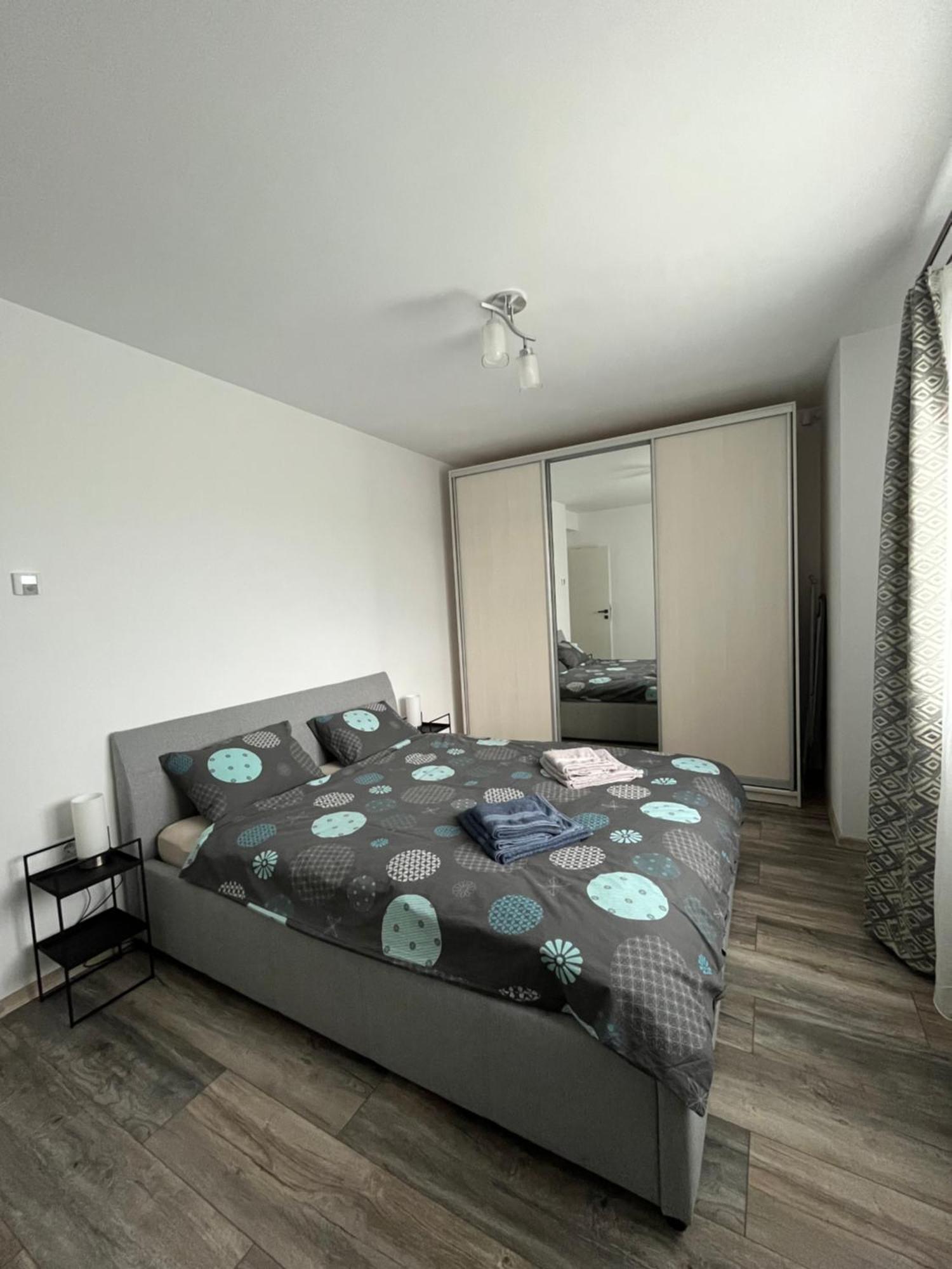 Azzurro Apartment Sibiu Bagian luar foto