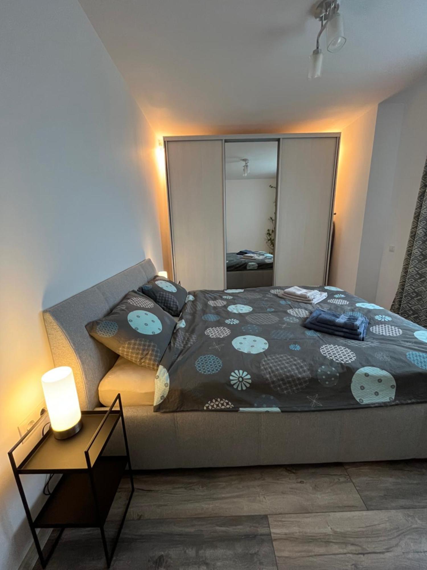 Azzurro Apartment Sibiu Bagian luar foto